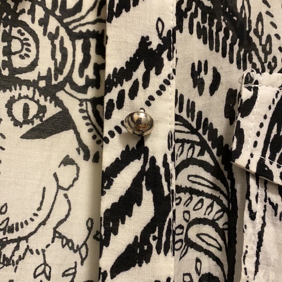 Cache-Button Down-Size: L - Picture 4 of 4